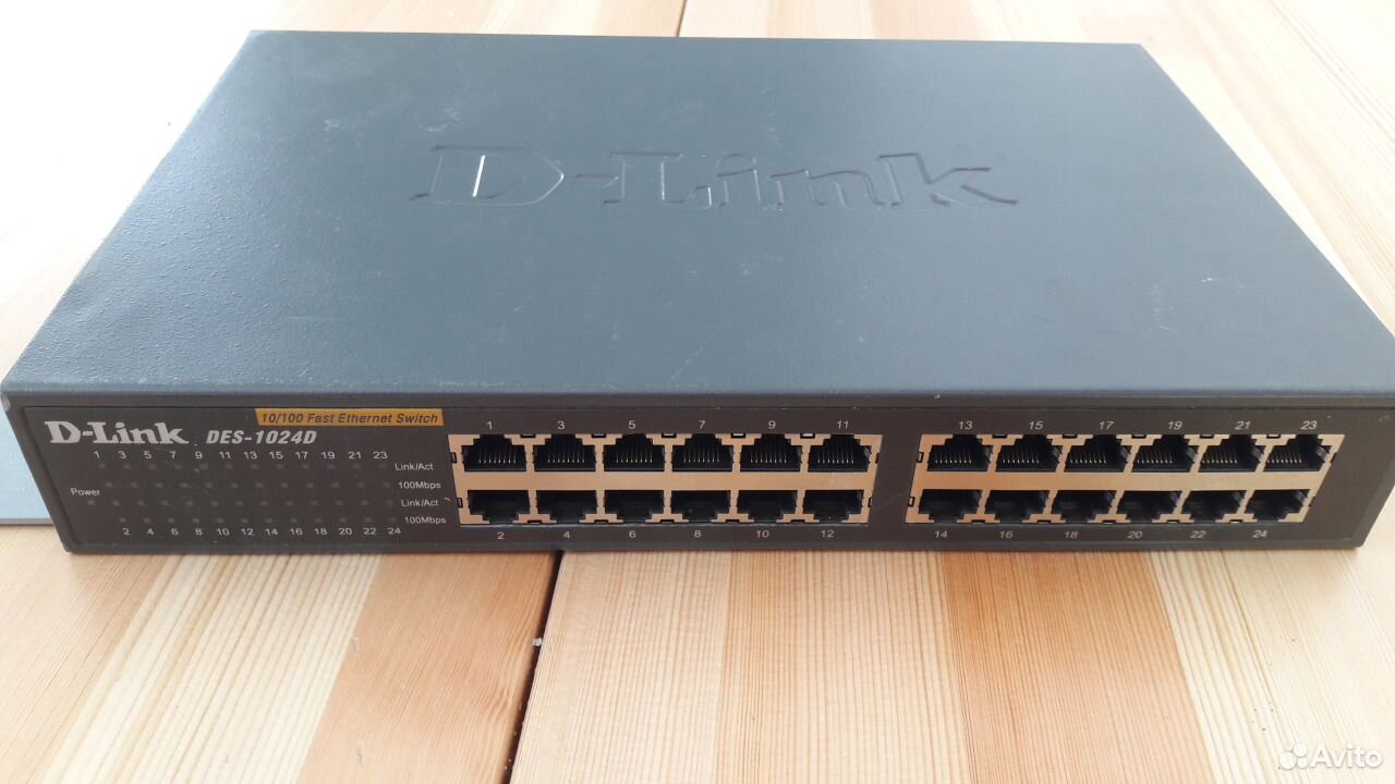 Des 1024d. D-link des-1024d.