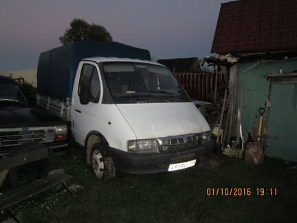 ГАЗ ГАЗель 3302 2.4 МТ, 2001, фургон