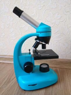 Микроскоп Levenhuk 50L
