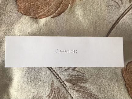 Продам Apple Watch series 5, 44 мм