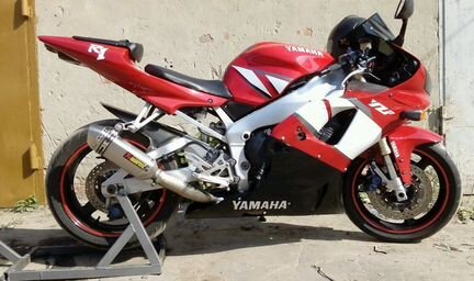 Yamaha yzf 1000r