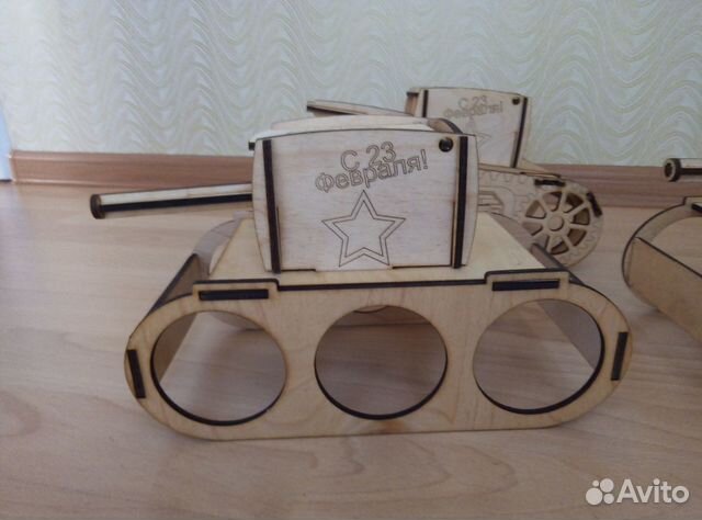 Танк, самолёт под пиво