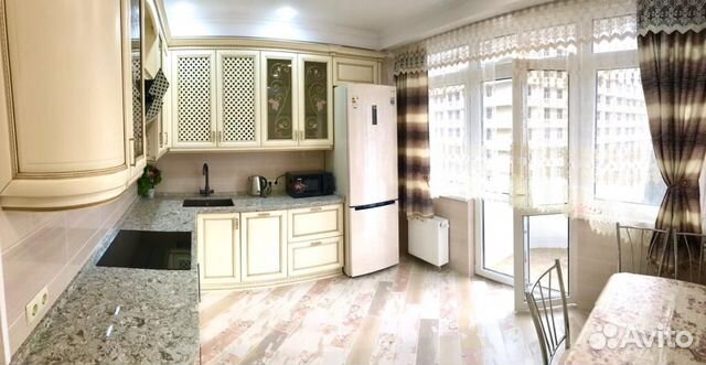 

2-к. квартира, 75 м², 5/12 эт.