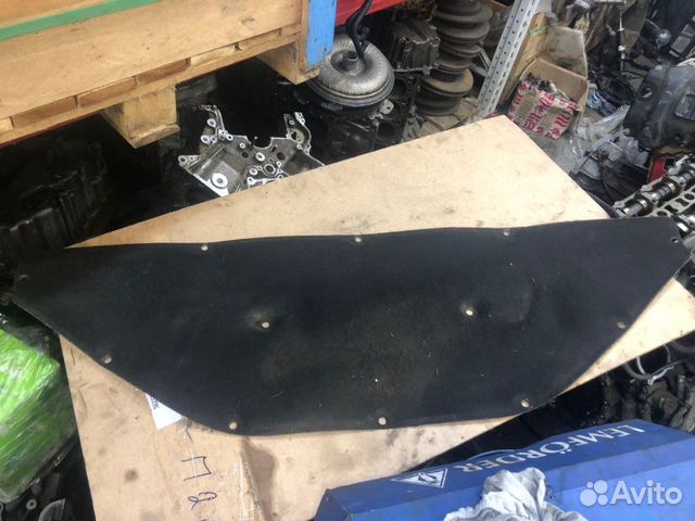 Шумоизоляция капота (шуба) Mercedes-Benz R-Klass