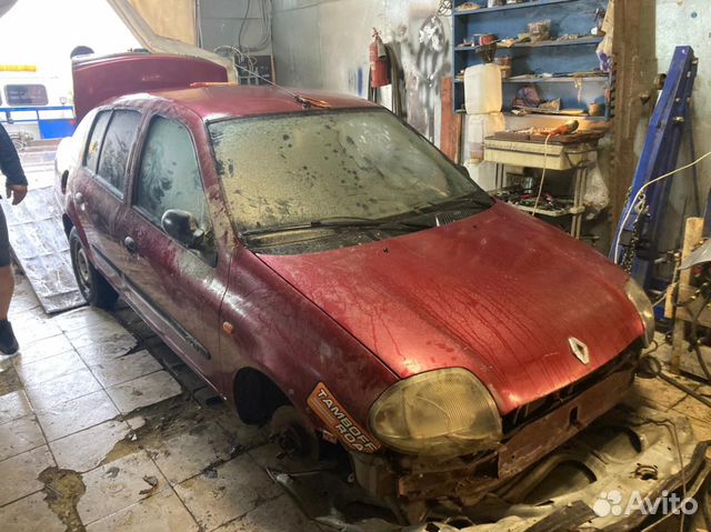 Двигатель Renault Clio Symbol. в разбор