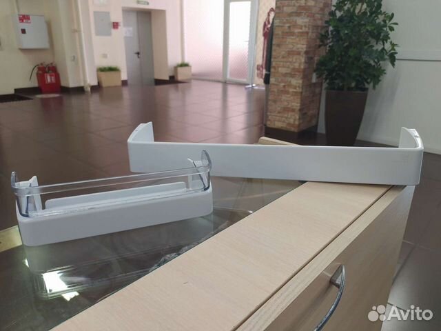 Полка двери холодильника Атлант