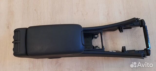 Подлокотник Mercedes C-Class W203 Рестайлинг