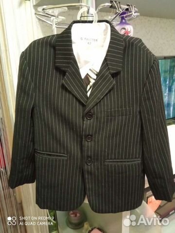 Пиджаки для мальчика, подтяжки, рубашка