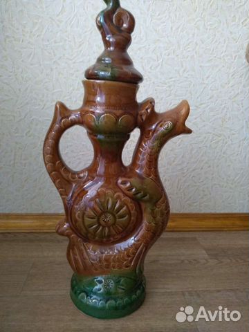 Керамический кувшин