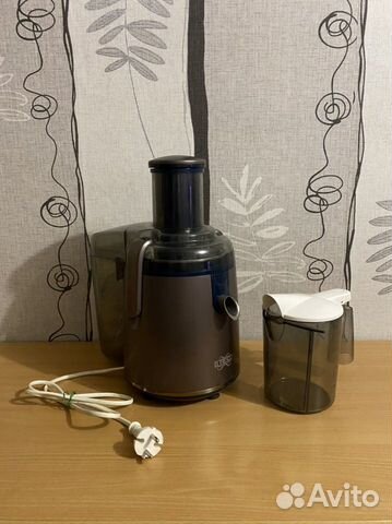 Соковыжималка EL Fresco