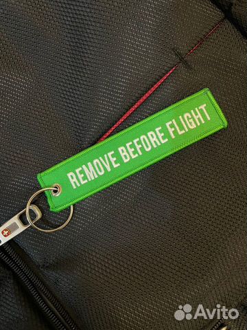 Зеленая ремувка брелок Remove Before Flight