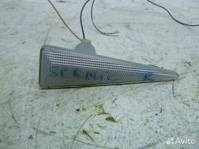 Повторитель на крыло правый renault scenic II 2003