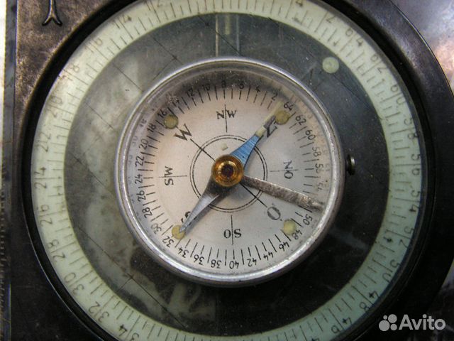 Компас -корпус бакелит Компас -корпус бакелит
