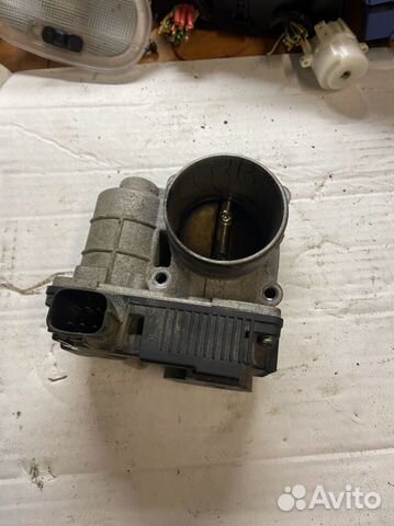 Дроссельная заслонка Nissan Almera Classic B10