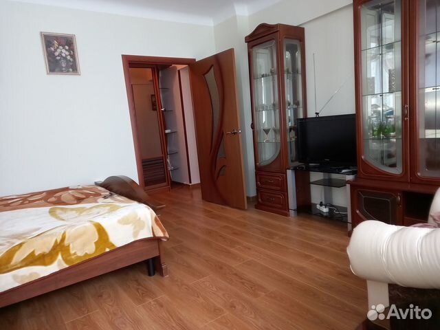 

1-к. квартира, 35 м², 3/5 эт.