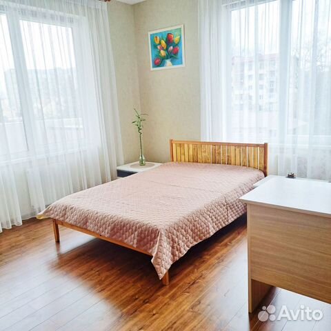 

1-к. квартира, 52 м², 3 кровати