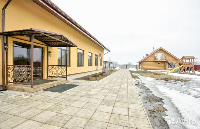 

8-к. коттедж, 400 м²