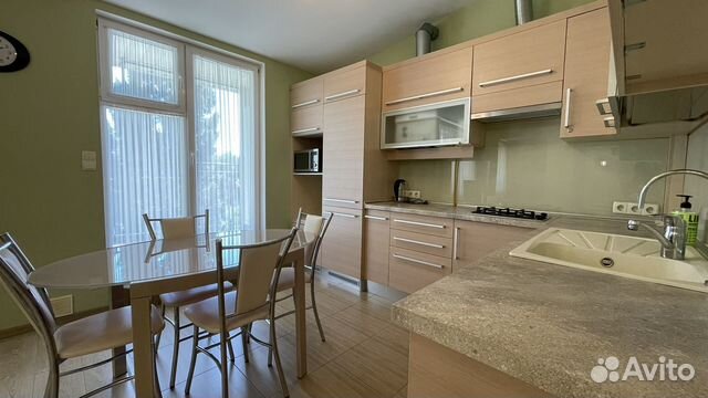 

2-к. квартира, 70 м², 2 кровати
