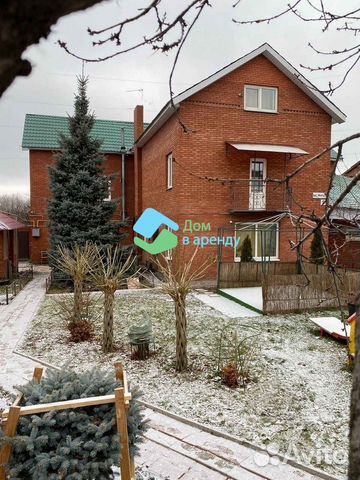 

Коттедж 250 м² на участке 8 сот.