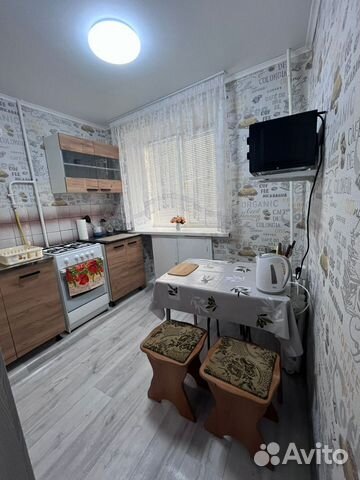 

2-к. квартира, 38 м², 2 кровати
