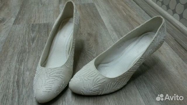 Туфли свадебные цвета айвори с блестками из натура