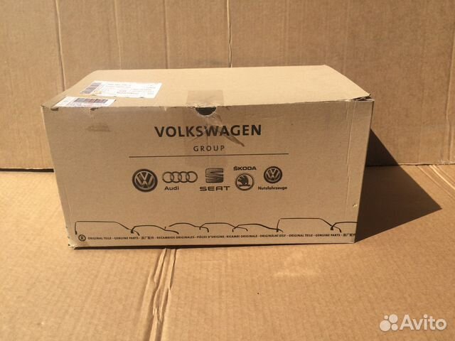 Фонарь внешний правый новый оригинал VW Tiguan Фонарь внешний правый новый оригинал VW Tiguan