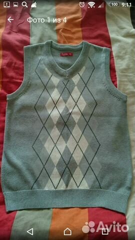 Жилетки и свитер для школы
