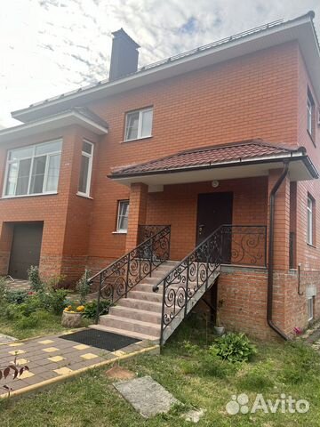 

6-к. дом, 400 м²