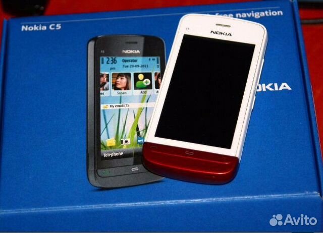 Телефон Nokia С5-06
