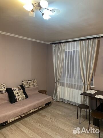 

Квартира-студия, 45 м², 4 кровати