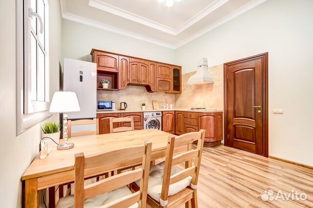 2-к квартира, 55 м², 2/5 эт.