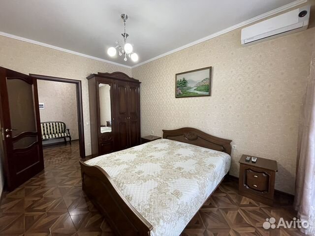 

1-к. квартира, 56 м², 3 кровати