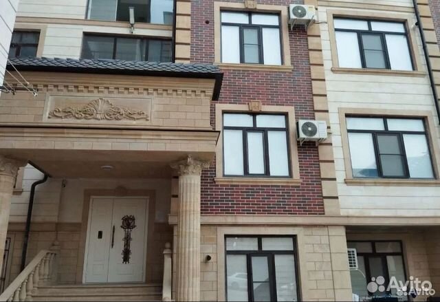 

2-к. квартира, 76,3 м², 2/4 эт.