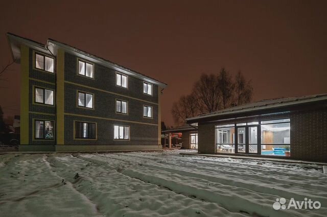 

10-к. и более коттедж, 600 м²