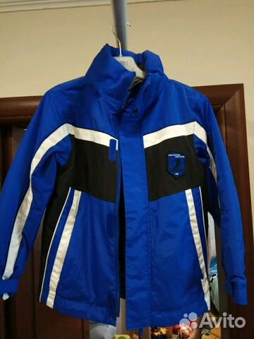 Куртка лыжная с капюшоном, новая Куртка лыжная с капюшоном, новая