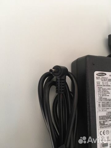 Блок питания для ноутбука SAMSUNG 19V 2.1A 3.0x0.7