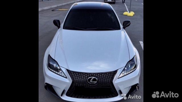 Передний бампер Лексус is250 f-sport 2005-2012 год