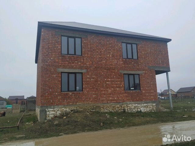 Дом 240 м² на участке 6 сот.