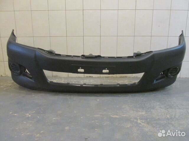 Бампер передний Toyota Hilux 46527