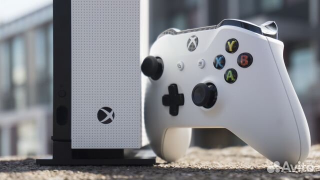 Xbox One S 1Tb (цвет белый)