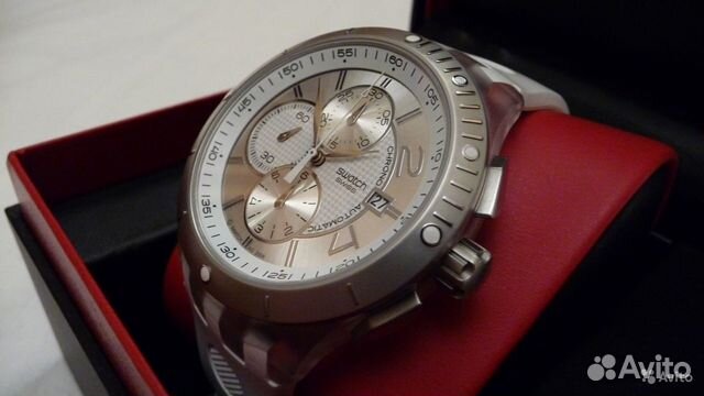 Абсолютно Новые часы Swatch (Механ. Хронограф) Абсолютно Новые часы Swatch (Механ. Хронограф)