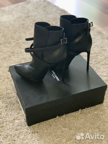 Ботильоны Saint Laurent Ботильоны Saint Laurent