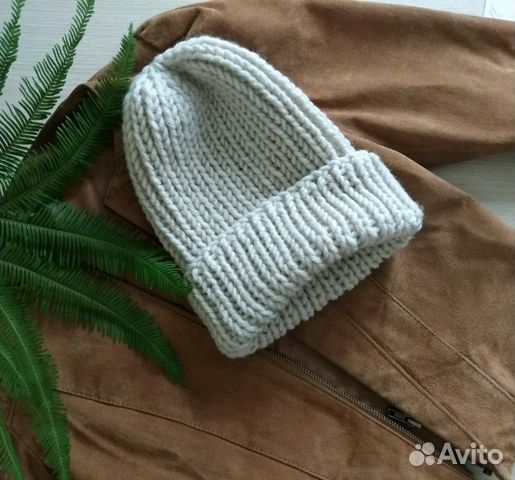 Шапка крупной вязки