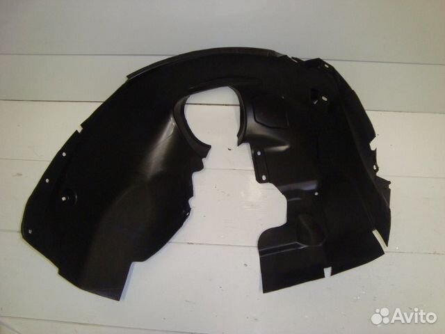 Подкрылок передний правый Ford Focus 3 CB8 1.6 Подкрылок передний правый Ford Focus 3 CB8 1.6