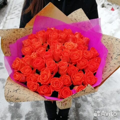 Розы коралловые 51 шт Доставка цветов