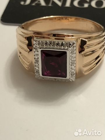 Золотая печатка с бриллиантами Золотая печатка с бриллиантами