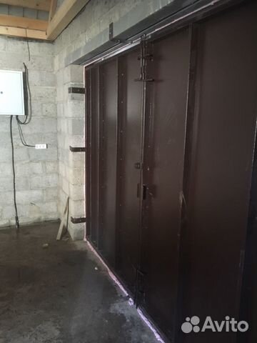 Гаражные ворота с калиткой Гаражные ворота с калиткой