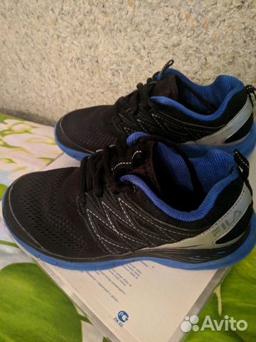 Кроссовки на мальчика 35 р-р