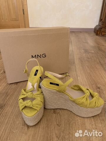 Новые босоножки Mango Новые босоножки Mango