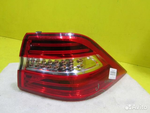 Фонарь правый внешний Mercedes-Benz M W166 (11-15) Фонарь правый внешний Mercedes-Benz M W166 (11-15)